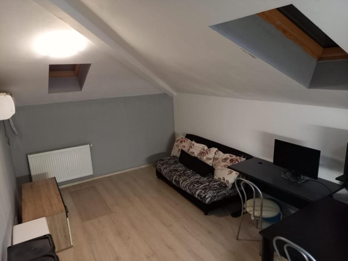 Apartament 2 Camere Chiajna Dış mekan fotoğraf