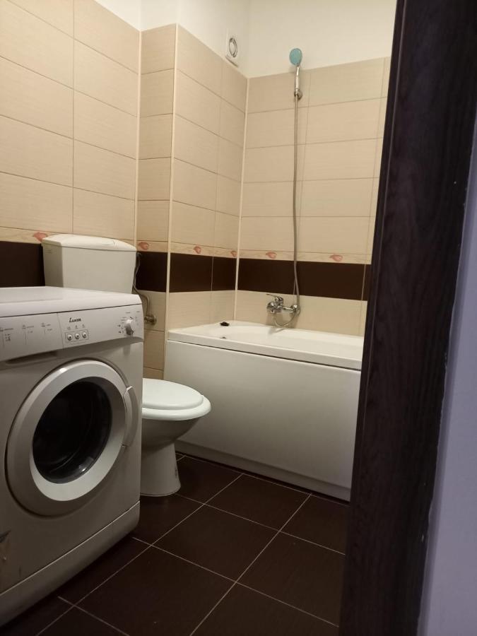 Apartament 2 Camere Chiajna Dış mekan fotoğraf