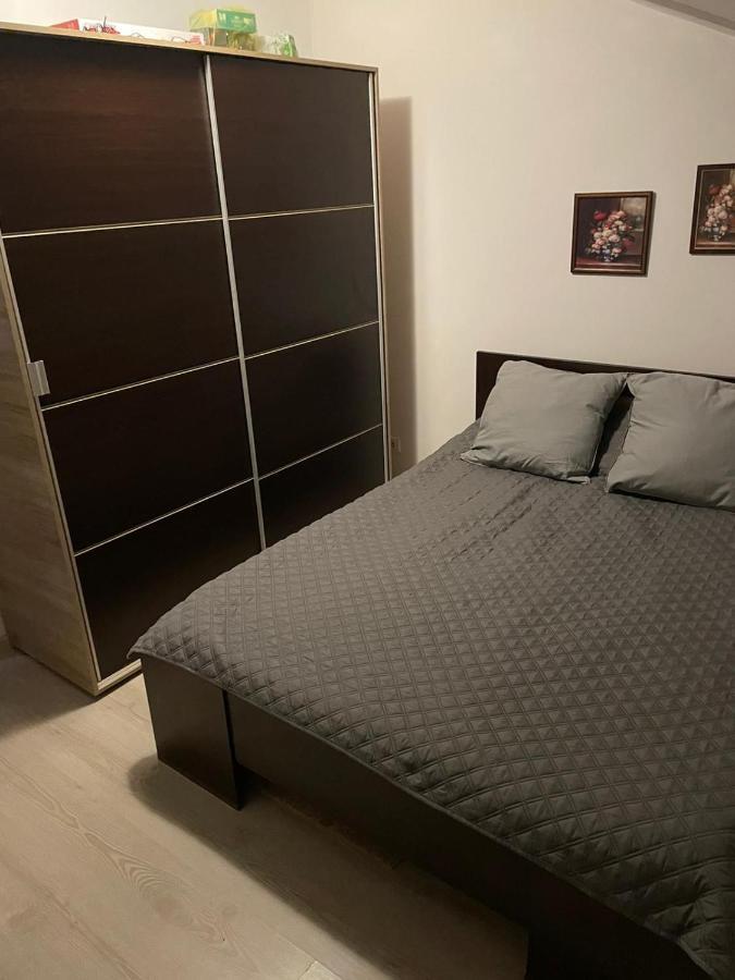 Apartament 2 Camere Chiajna Dış mekan fotoğraf