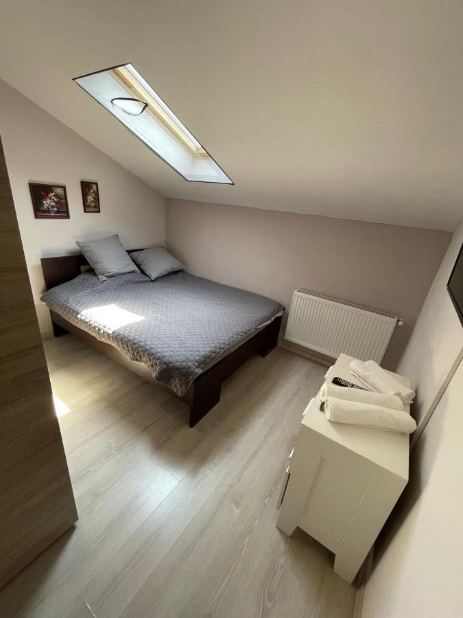 Apartament 2 Camere Chiajna Dış mekan fotoğraf