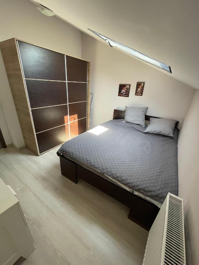 Apartament 2 Camere Chiajna Dış mekan fotoğraf